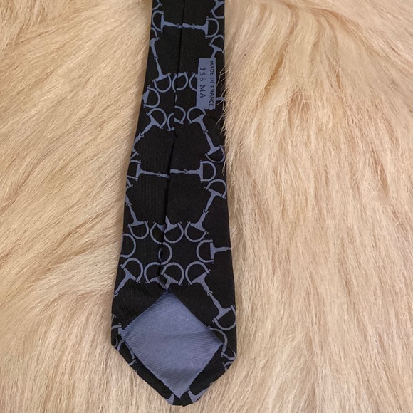Iconic equestrian themed Hermès slim silk tie - Picture 9 of 14